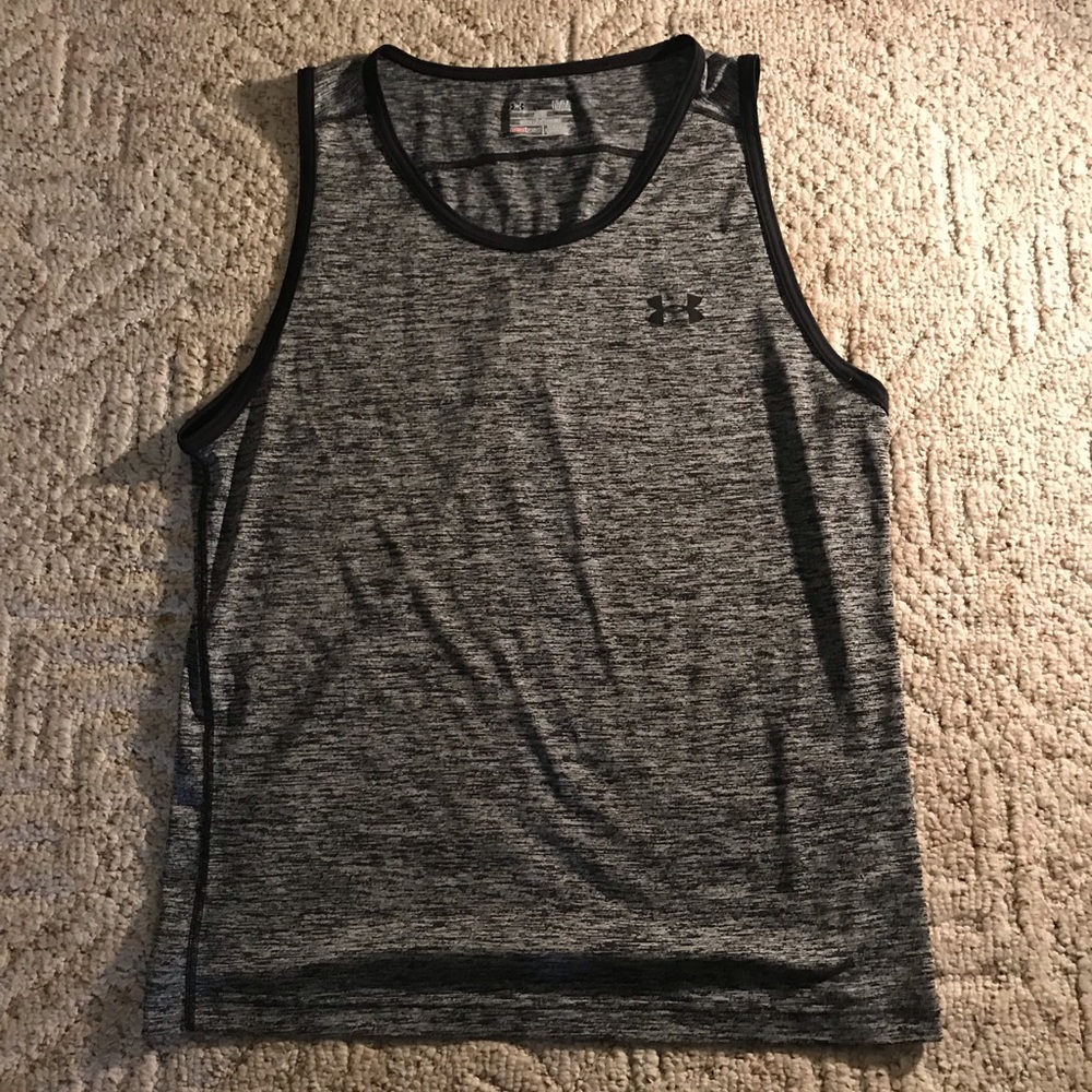 Black and grey Under Armour heatgear tank top